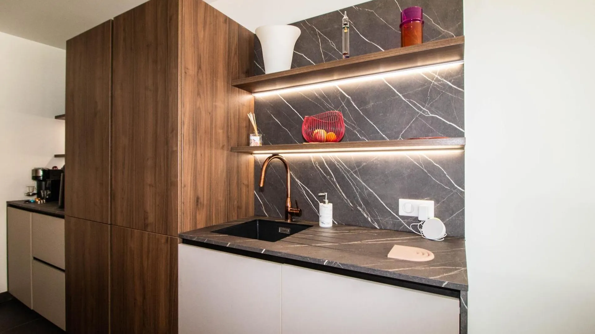Apartment Calme Absolu, Elegant Et Arbore Avec Piscine Cannes France